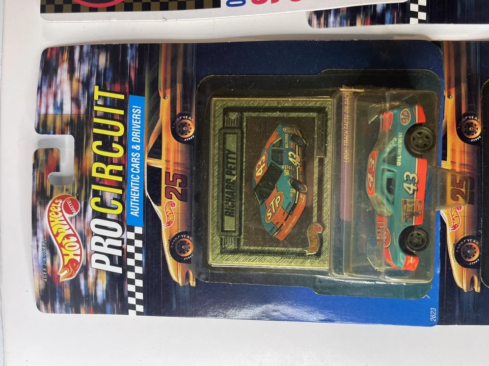 LOTE de 5 Nascar vintage Hot Wheels 1992 serie Pro Circuit Richard Petty #43 Foto 2 de 4
