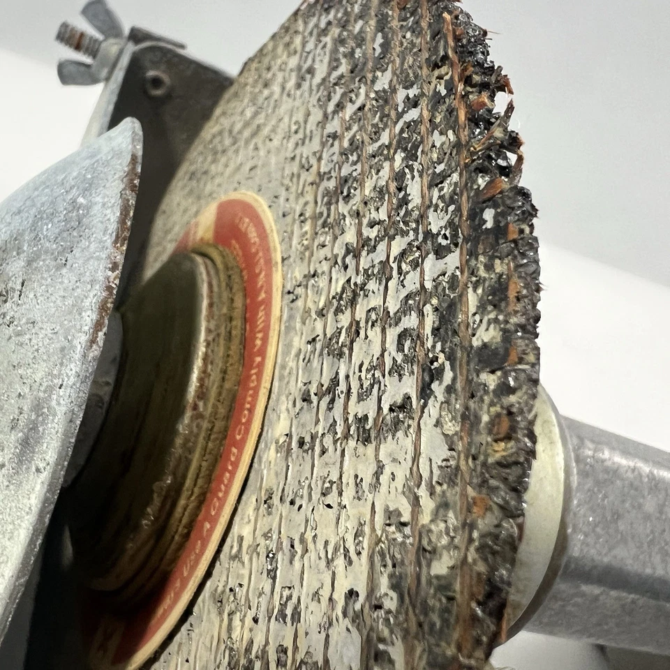 MILWAUKEE MODELO 5240 AMOLADORA RECTA 6" RESISTENTE 15 AMP Foto 3 de 4