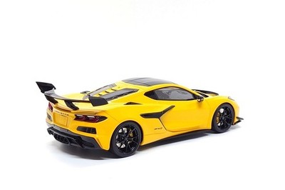 GT Spirit 1:18 Chevrolet Corvette ZR1 (C8) in Competition Yellow