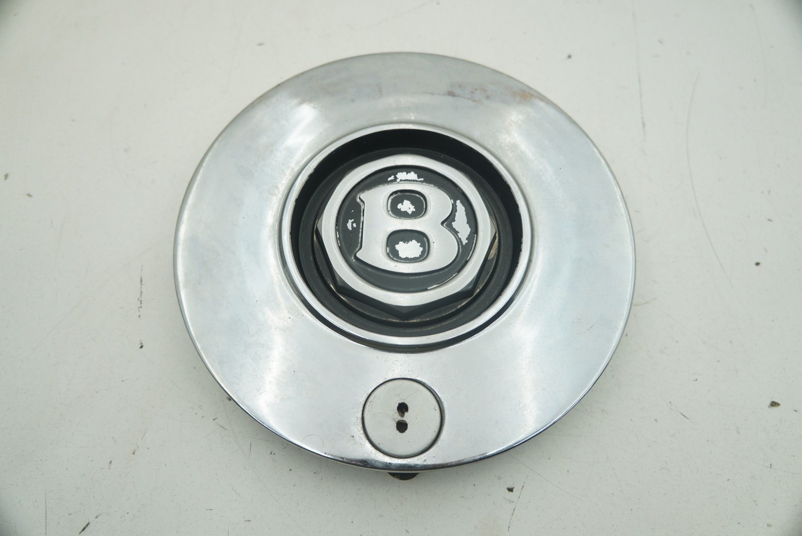 Center Wheel Hub Cap Cover Lock UR71750 Bentley Continental Mulsanne Eight Turbo