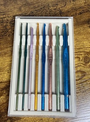 Vintage Boye Crochet Hooks and Others D-K