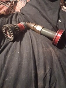 Underhill Magnum Ultra Turbo Shift Nozzle NG550-DFH-10 Firefighting Nozzle 1"