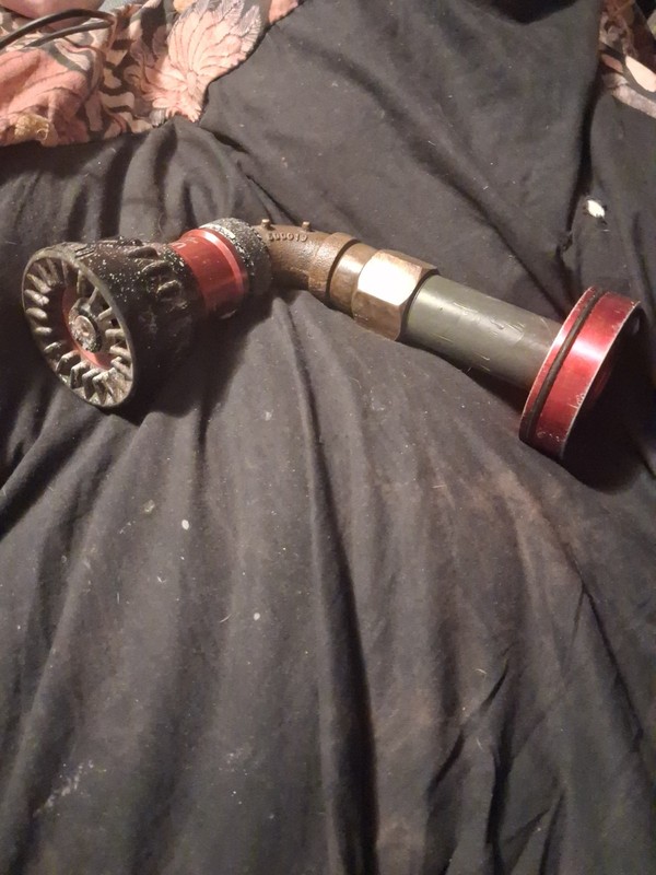 Underhill Magnum Ultra Turbo Shift Nozzle NG550-DFH-10 Firefighting Nozzle 1"
