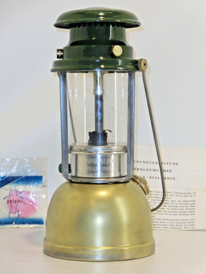 Willis Bates Vapalux Petroleum Starklichtlampe Sturmlaterne Bialaddin Laterne