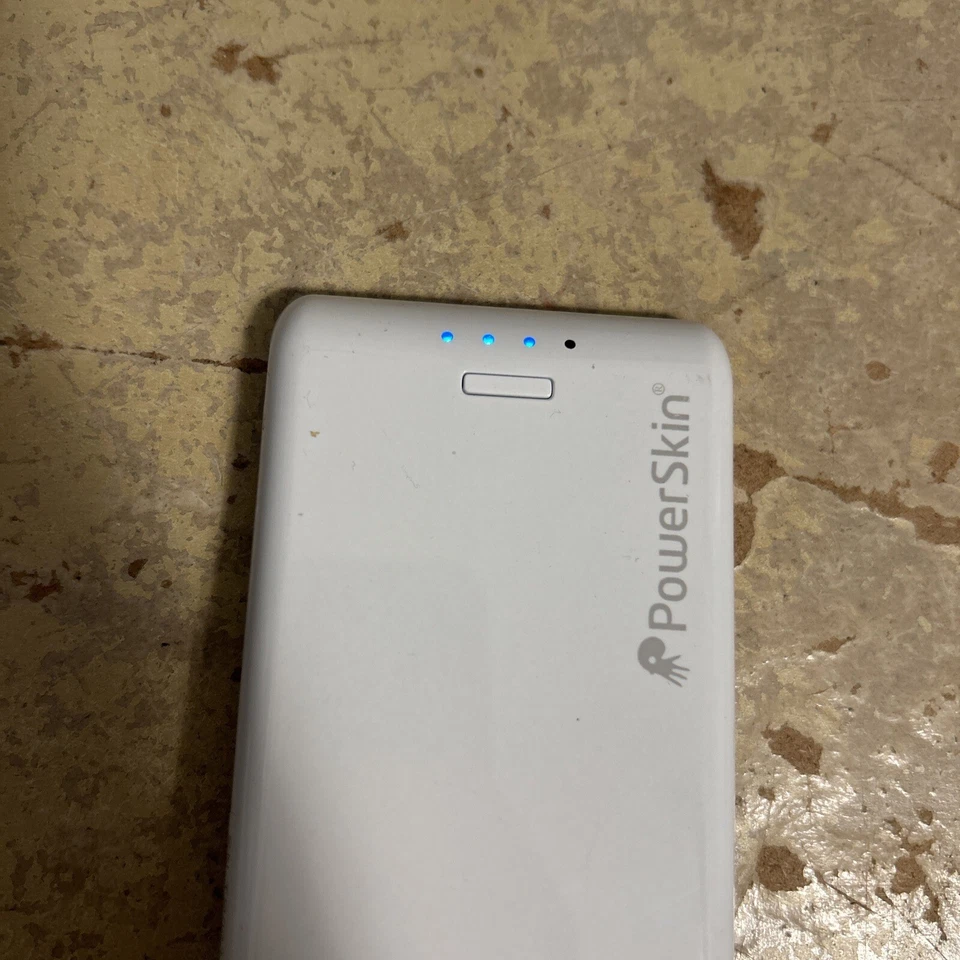 CARGADOR BATERÍA IPHONE POWERSKIN VENTOSA 2000mAh BLANCO Foto 3 de 3