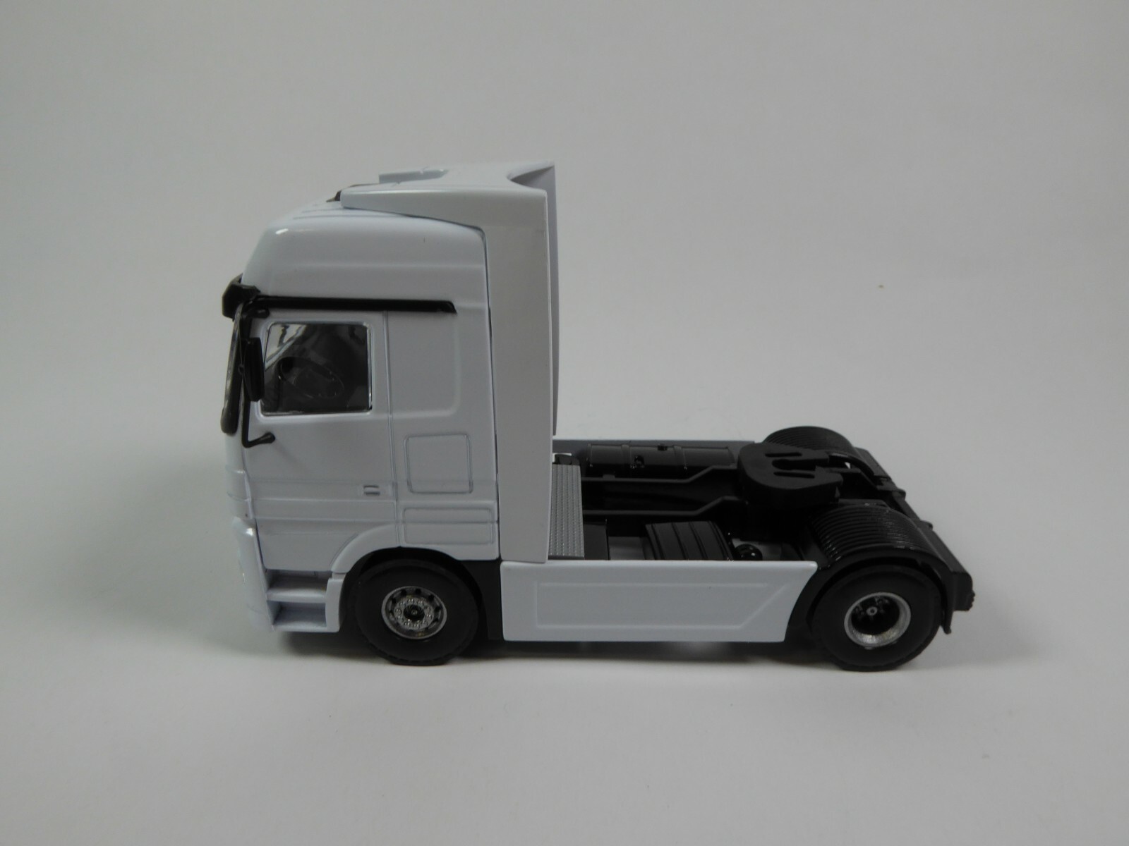 Camion Eligor à Vendre Sur Le Bon Coin Camion Tracteur Mercedes Benz Actros 1/50 Joal Tekno Voiture Miniature  Diecast | eBay