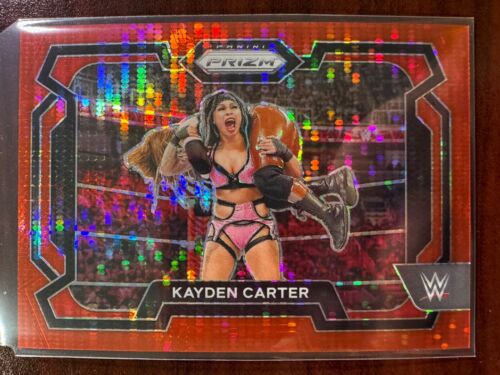 2024 Panini Prizm WWE - #82 Kayden Carter Red Pulsar #/399