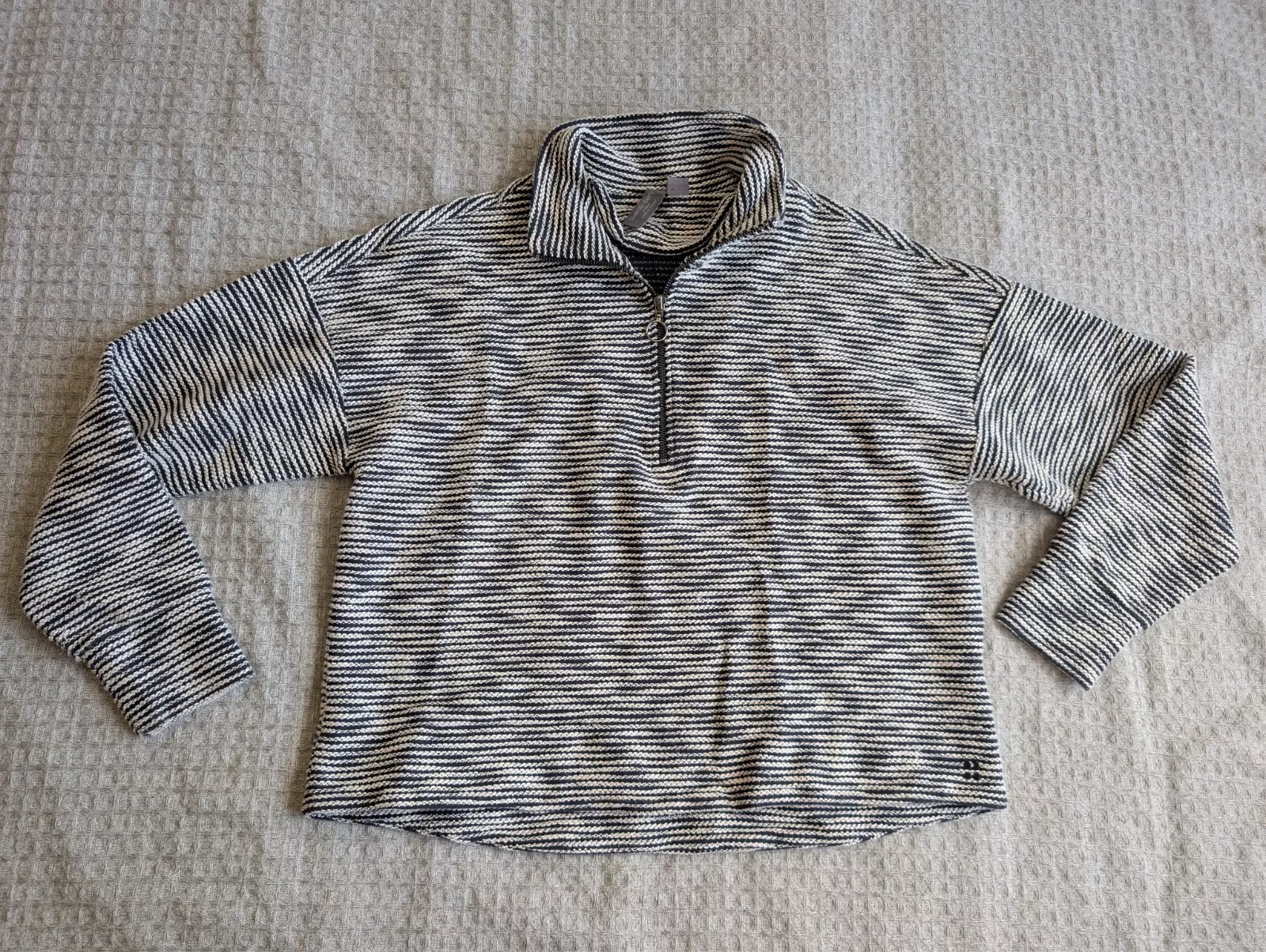 sweaty-betty cotton poly knit 1/2 zip pullover crop sweater