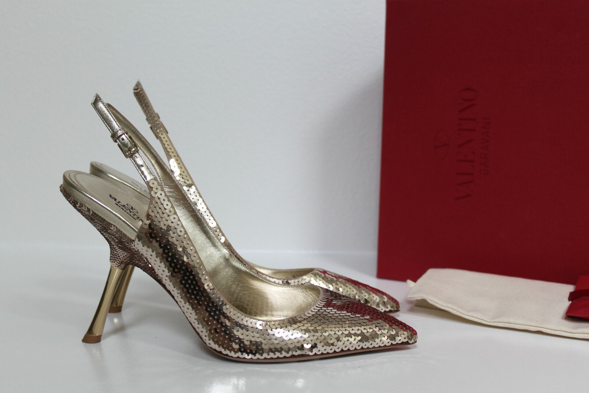 New sz 8 / 38 Valentino Garavani Gold Sequined Slingback In-Heel