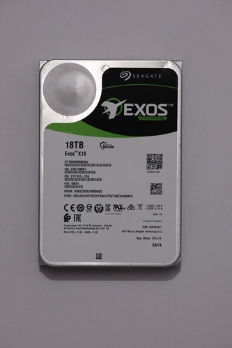 3X 18TB Seagate EXOS ST18000NM000J 7200RPM 256MB Cache SATA 6b/s HDD 3.5" Server - Picture 2 of 7