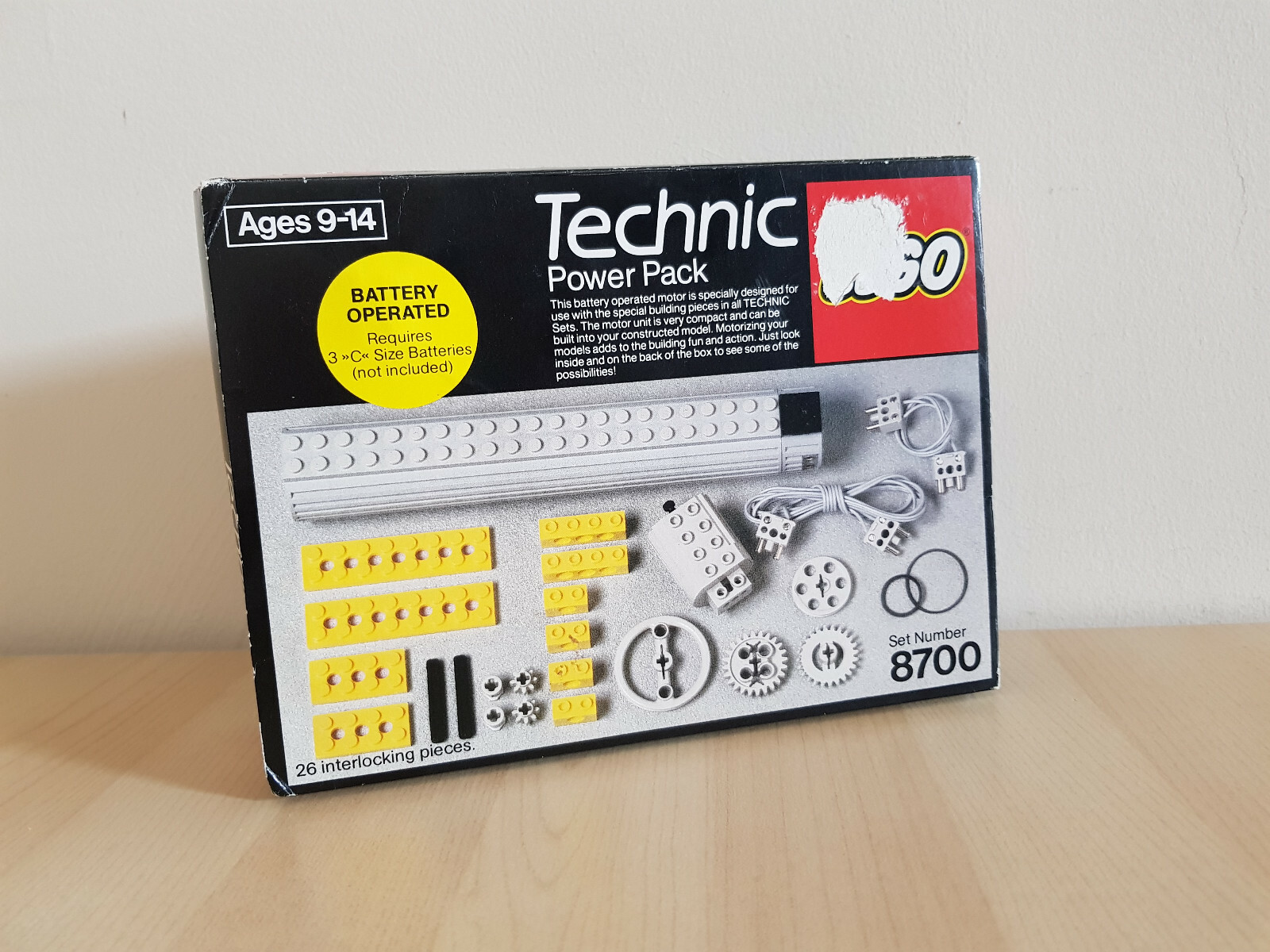 NEW LEGO TECHNIC 8700 VINTAGE 1982 NEW LEGO TECHNIC 8700 VINTAGE 1982