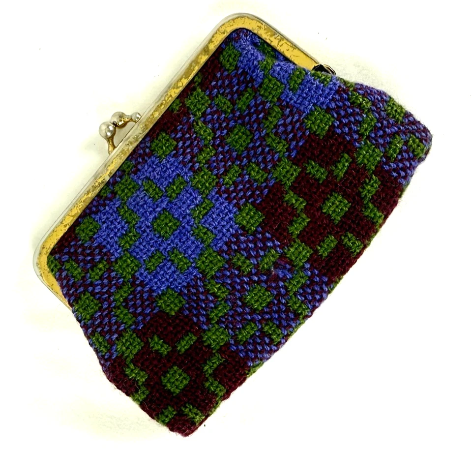 Vintage Wool Coin Purse Woven in Wales Blue and Green Geometric Cross Kiss Lock - Image 2 of 4