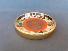 A stand for jewelry and other small items. Metal, porcelain and glass.