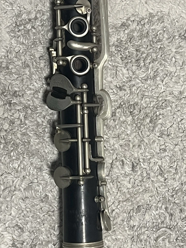 G.H. Clarinete Huller 1943 antiguo Albert Sistem juego completo. Sin estuche. Foto 2 de 4