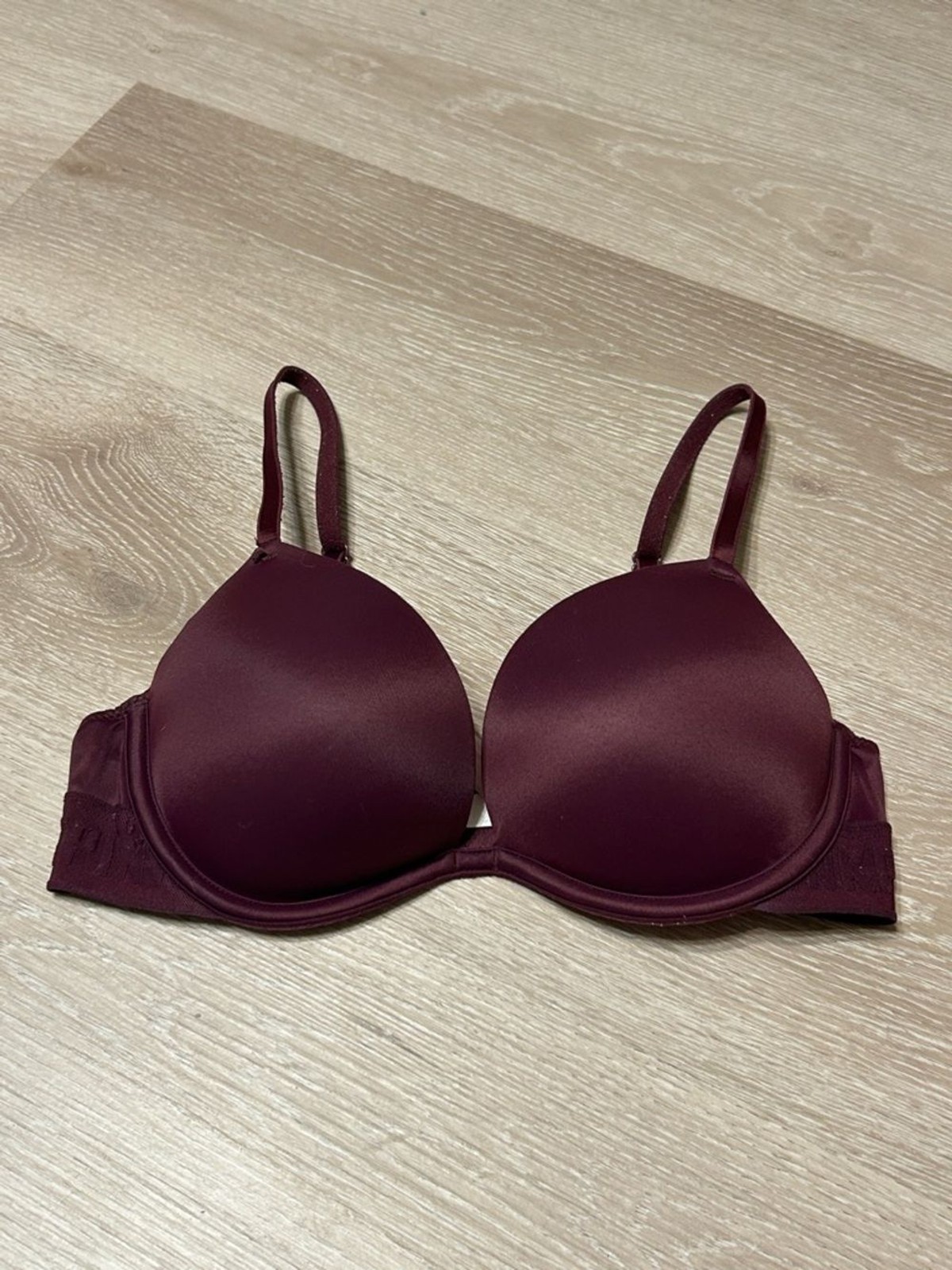 PINK by Victoria’s Secret Burgandy Everywhere Super Push-up T-Shirt Bra 32C
