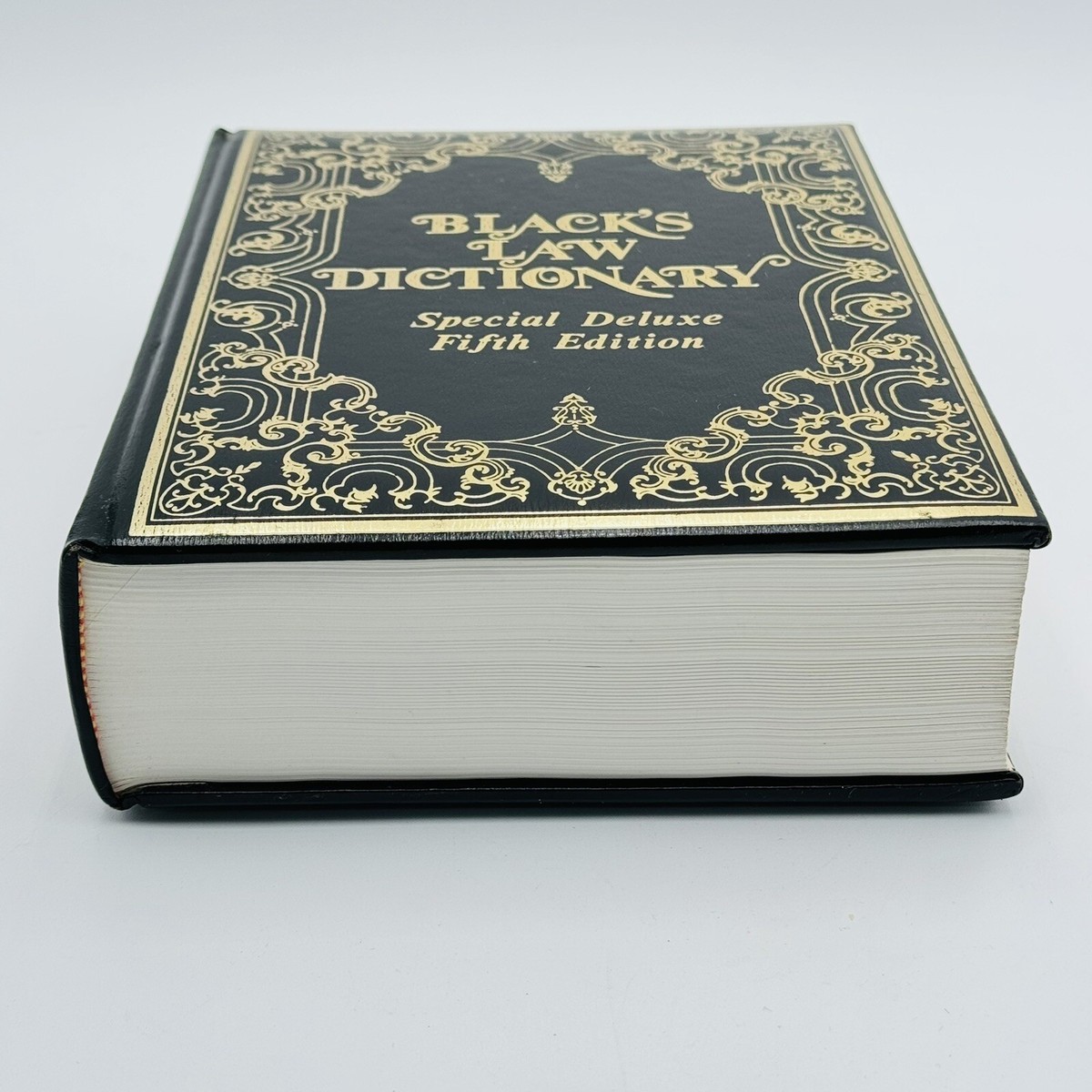 BLACK'S LAW DICTIONARY（ハードカバー） Amazon | Black's Law Dictionary | Garner, Bryan | Law