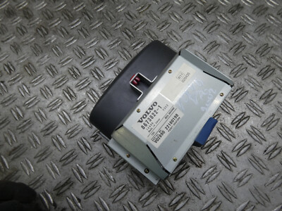 Volvo V70 Display 8673822-1 Boardcomputer Bj.2002