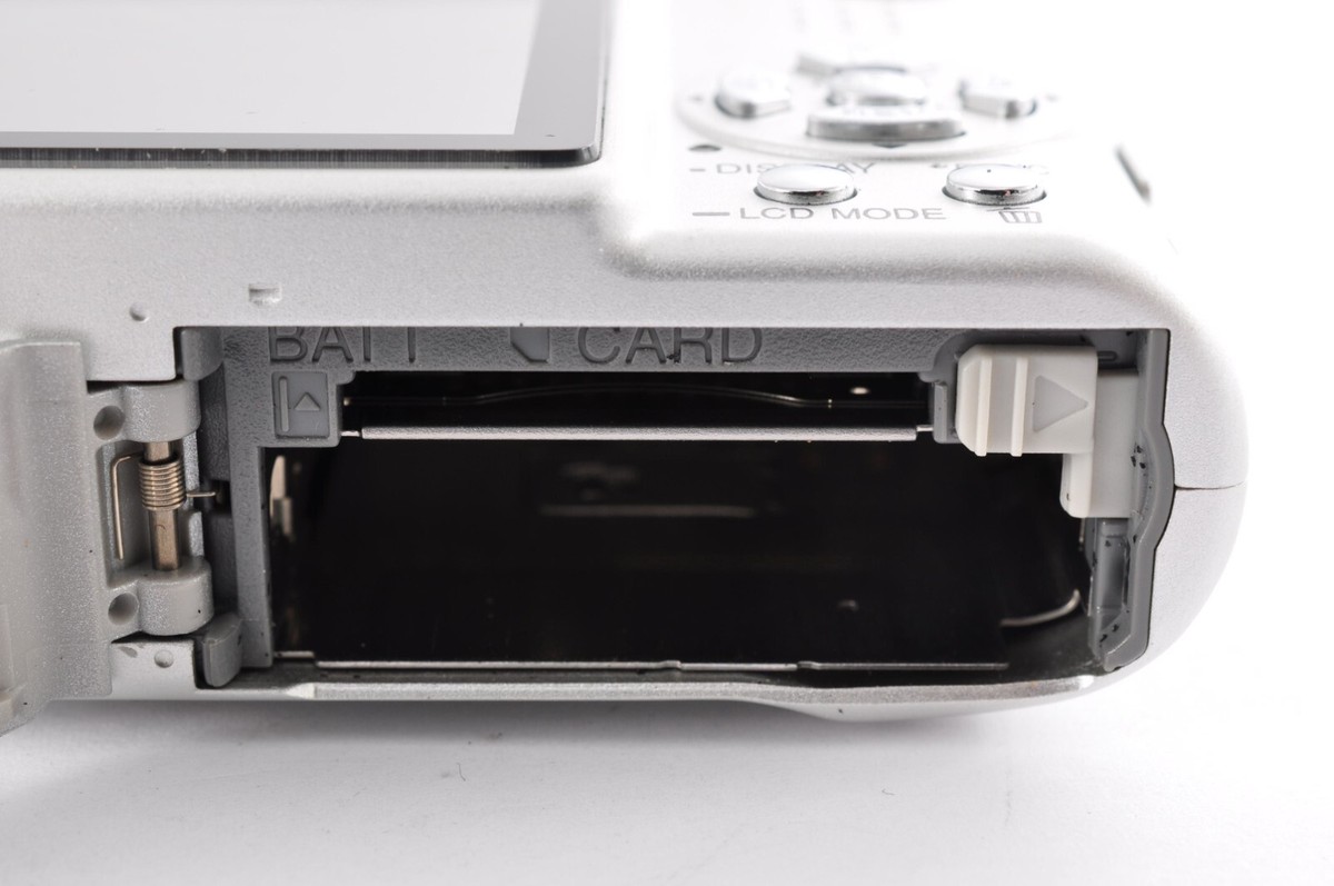 Panasonic Lumix DMC-FS1 Silver Digital Camera [Near Mint