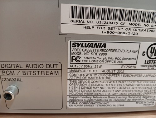 Sylvania SRD2900 VCR DVD Combo Player DVD Player Works No Remote - Picture 4 of 4