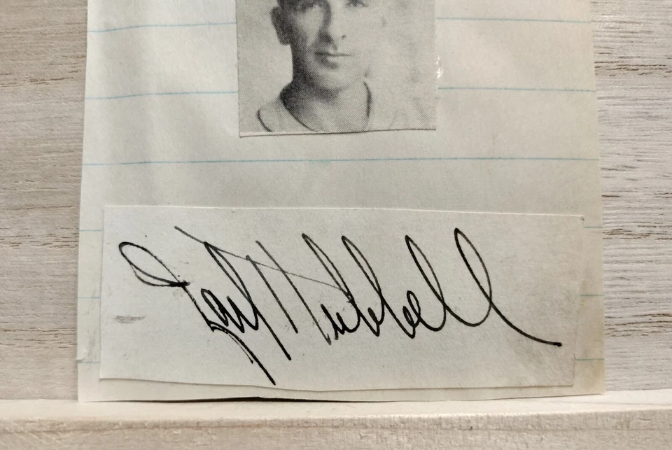Carl Hubbell Signed Cut - Image 3 of 4