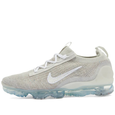 Nike Air Vapormax 2021 FK Sneaker DH4088 001 weiß/beige Größe UK 5_5,5