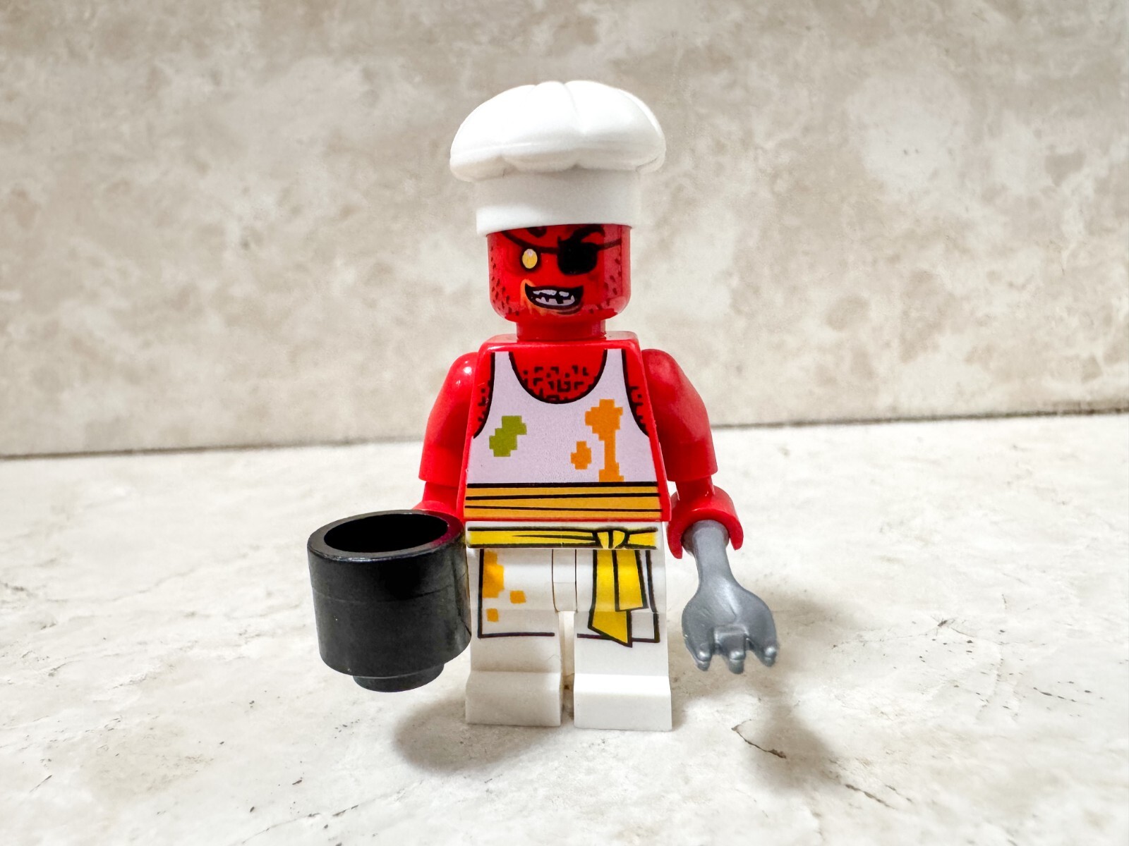LEGO Pirates Cuoco Pirata Zombie Chef Marinaio Mozzo Ciurma Minifigure NUOVA
