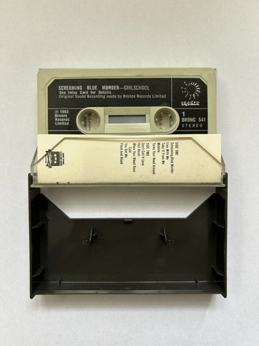 Girlschool - Screaming Blue Murder - 1982 - Cassette - BRONC 541 - Picture 3 of 5