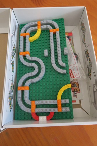 LEGO Race 3000 Game - #3839 - Picture 2 of 5