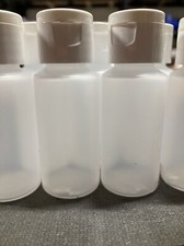 1 oz Plastic Cylinder Bottle with 20-410 Smooth Skirt Hinged Flip Top Lot of 100