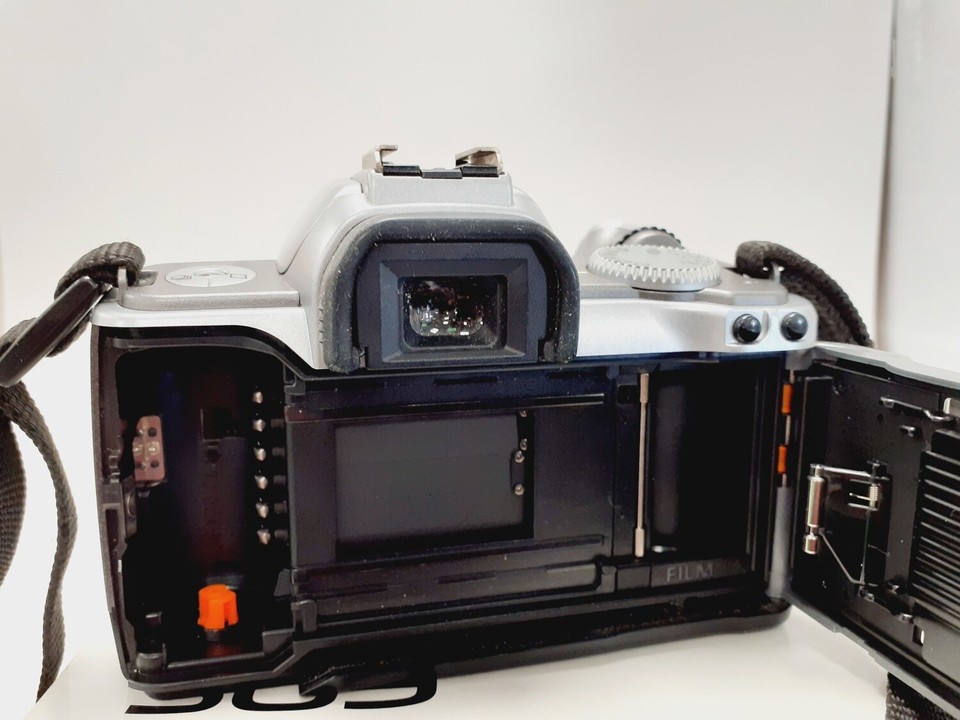 Canon EOS 300V Camera Kit W/ 2890mm Lens Jessop Filter & Case Bag