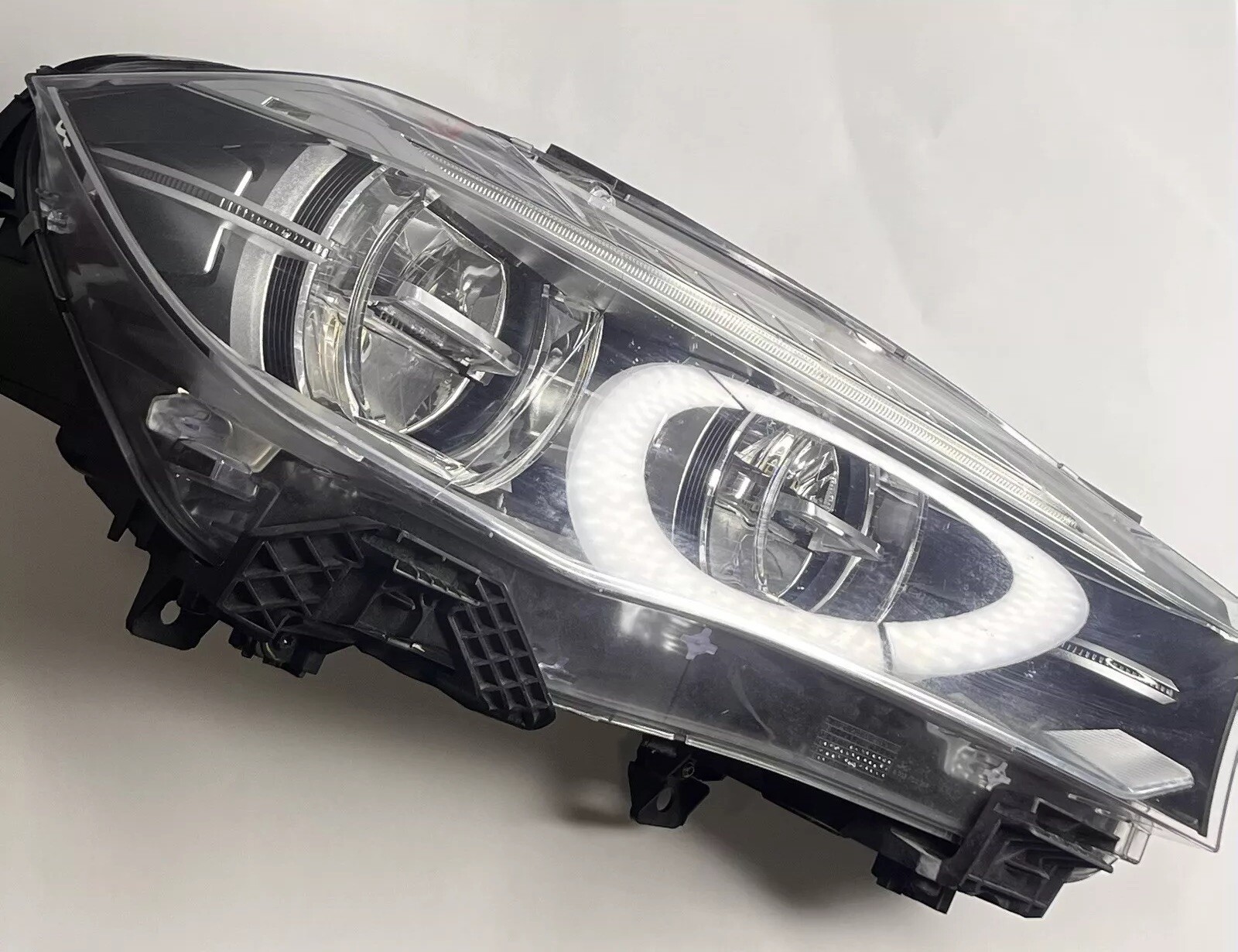 OEM 2014-2017 BMW X5 X 5 Right Side Headlight Full LED 7453476 for  