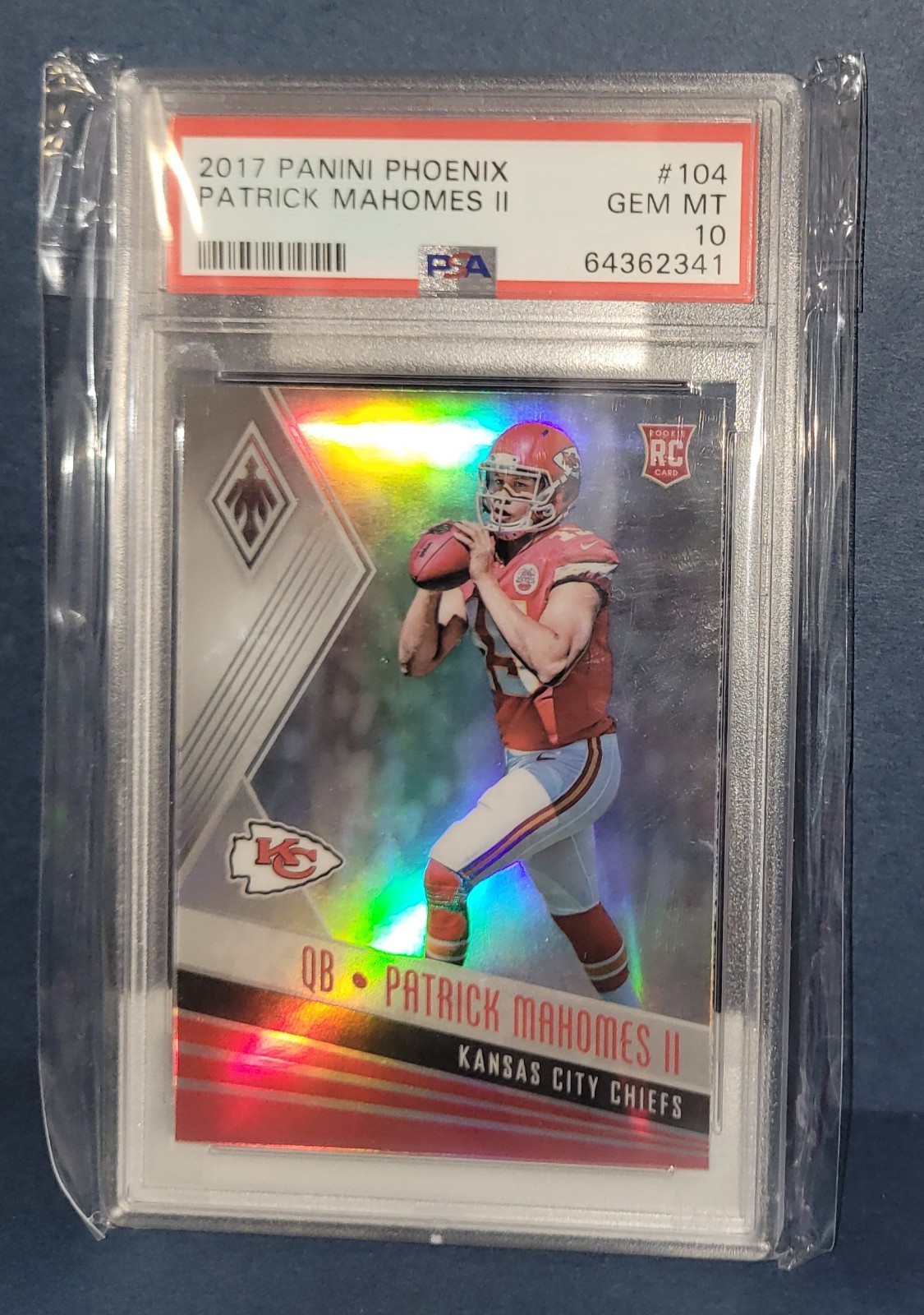 2017 Panini Phoenix Patrick Mahomes II #104 (RC) PSA 10