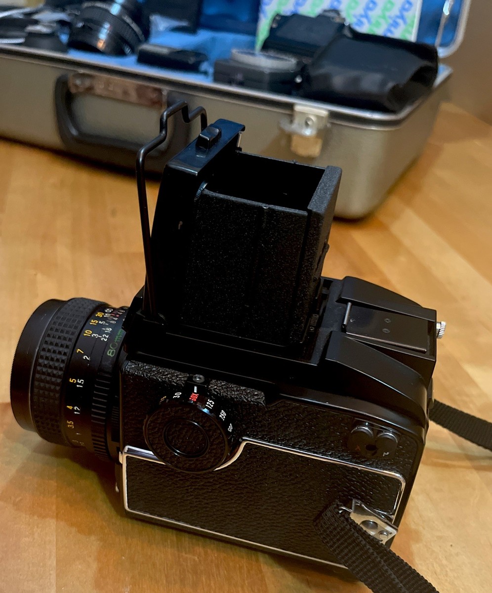 MAMIYA M645 1000s CAMERA 80mm F2.8 Lens, 150mm 1:4 Lens With