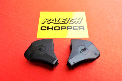 RALEIGH CHOPPER Mk1 Mk2 & GRIFTER - NEUE RETRO SCHWARZE BREMSHEBELHAUBEN x 2