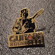 Pin’s Musique Guitare et Claviers (1946)