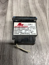 Red Lion Controls CUB10000, CUB 1, 6-Digit Counter #117N76