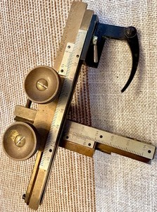 Ernst Leitz Wetzlar mechanical stage (USN)