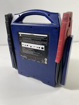 Clore Automotive Jump-N-Carry JNC660 1700 Amp 12 Volt Jump Starter PC1726909
