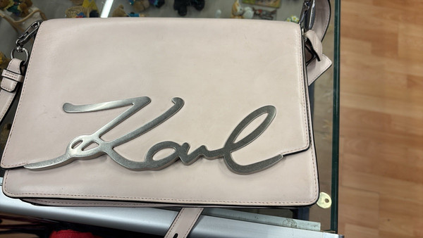 Handtasche - Karl Lagerfeld Signature, Leder, Umhängetasche