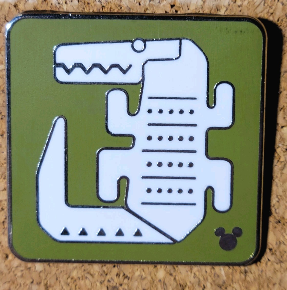 SDR - Hidden Mickey - Adventure Isle - Alligator/Crocodile Disney RARE