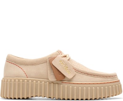 Clarks Torhill Leisure Damen Beige Wildleder Keilabsatz Sneaker CL26181191-ECRU