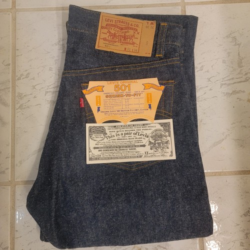 Vintage 1984 deadstock Levi’s 501 Shrink To Fit Original jeans 31x36 NWT - Picture 1 of 22