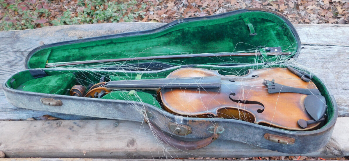 1765 Jacobus Stainer in Absam Prope Oenipontum Violin and Case