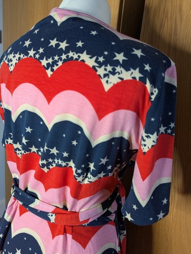 Joanie stretch wrap dress Size UK 12 vibrant cloud & stars pattern multi-colour - Picture 7 of 11