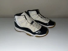 Used Nike Air Jordan Retro 11 Concord 2000 Vintage GS