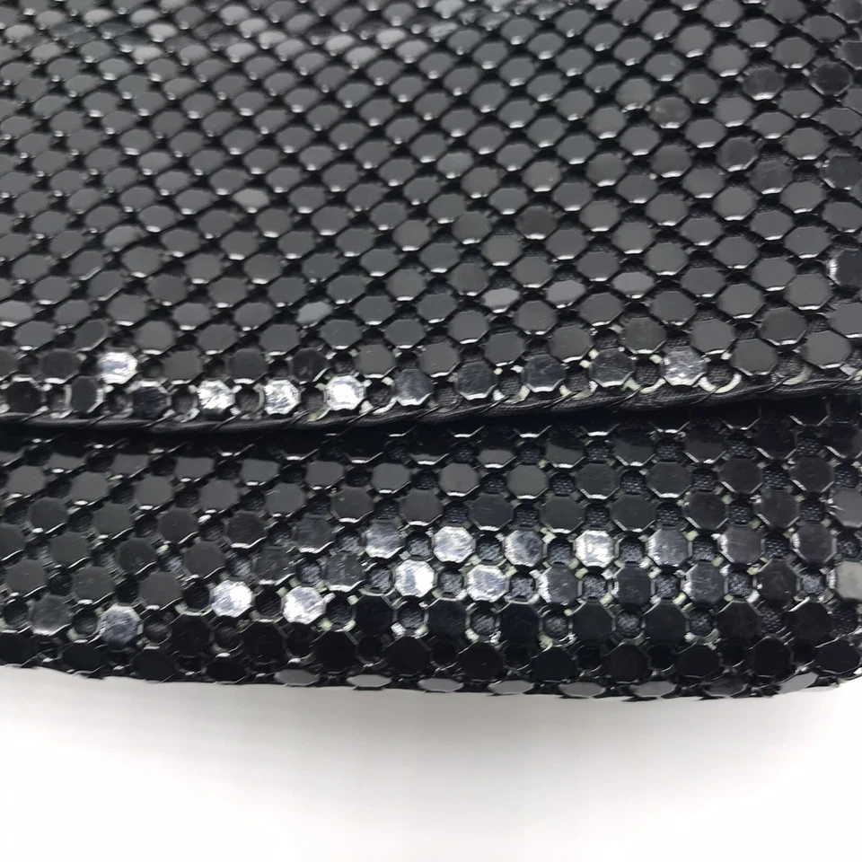 Bolso clutch French Connection negro lentejuelas metálico noche formal Foto 2 de 4