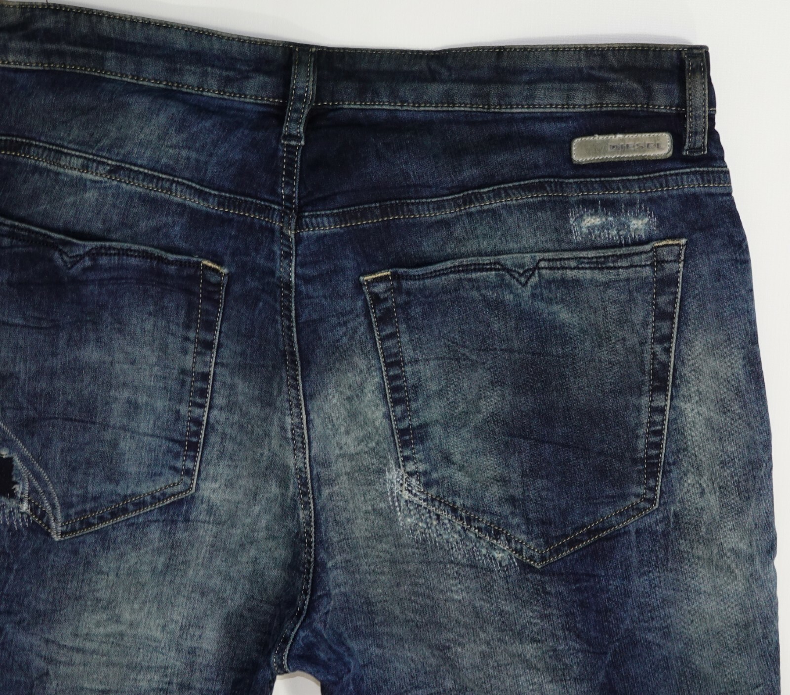 $378 NEW DIESEL EAZEE-NE Sweat Jeans Size W31/WAIST ACROSS 17" CROPPED INSEAM image 6