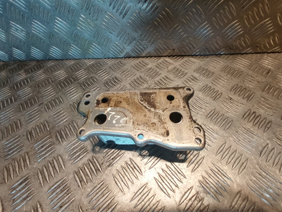 Radiador enfriador de aceite MERCEDES-BENZ S 350 W221 5989070191 3.5 gasolina 200kw Foto 3 de 4