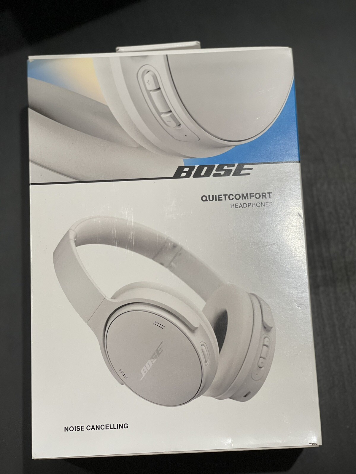 Bose QuietComfort Wireless Over-Ear Active Noise Canceling Headphones (White)-image