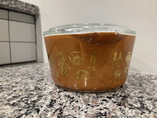 Vintage Pyrex Dish #473 1 qt - Early American With Lid - Picture 4 of 8